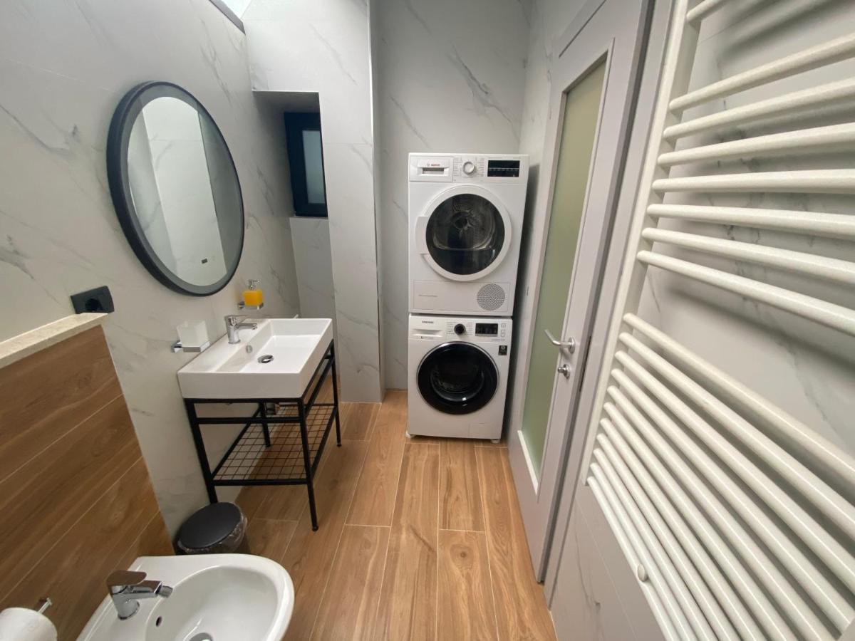 Vila-Amo, Suites&Rooms In Tirana Center Kültér fotó